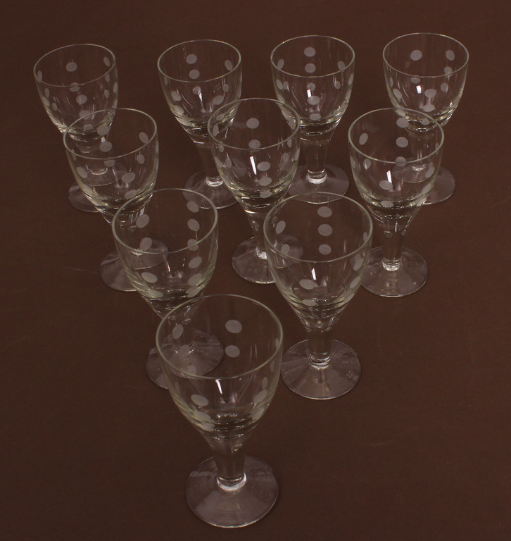 Стеклянные стаканы 9 шт.