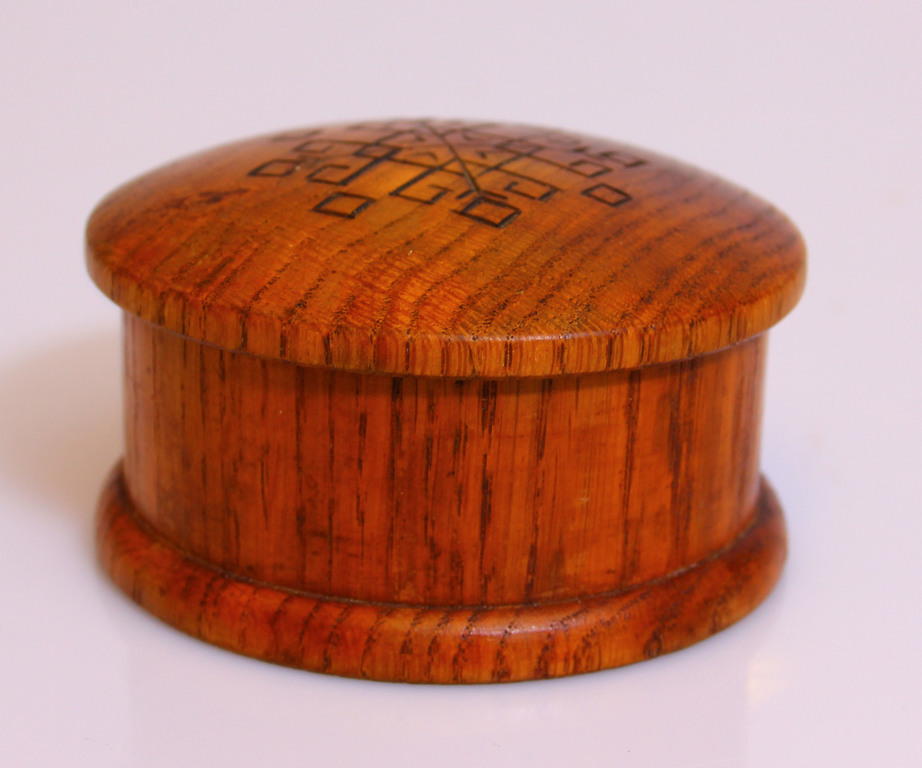 Wooden box with Latvian pattern