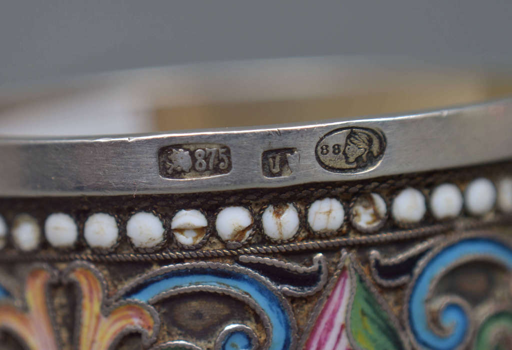 Silver napkin ring with enamel