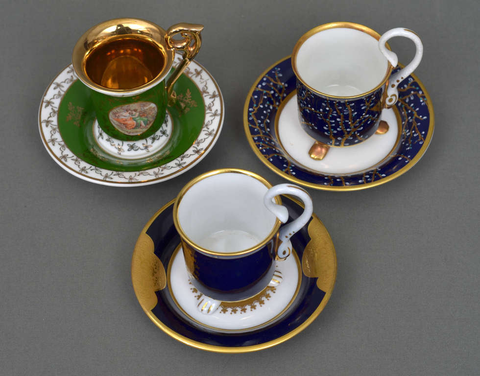 Porcelain cups with saucers 3pcs.