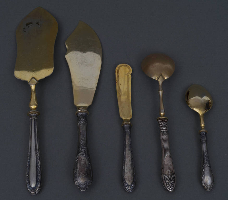 Silver cutlery set (5 items)