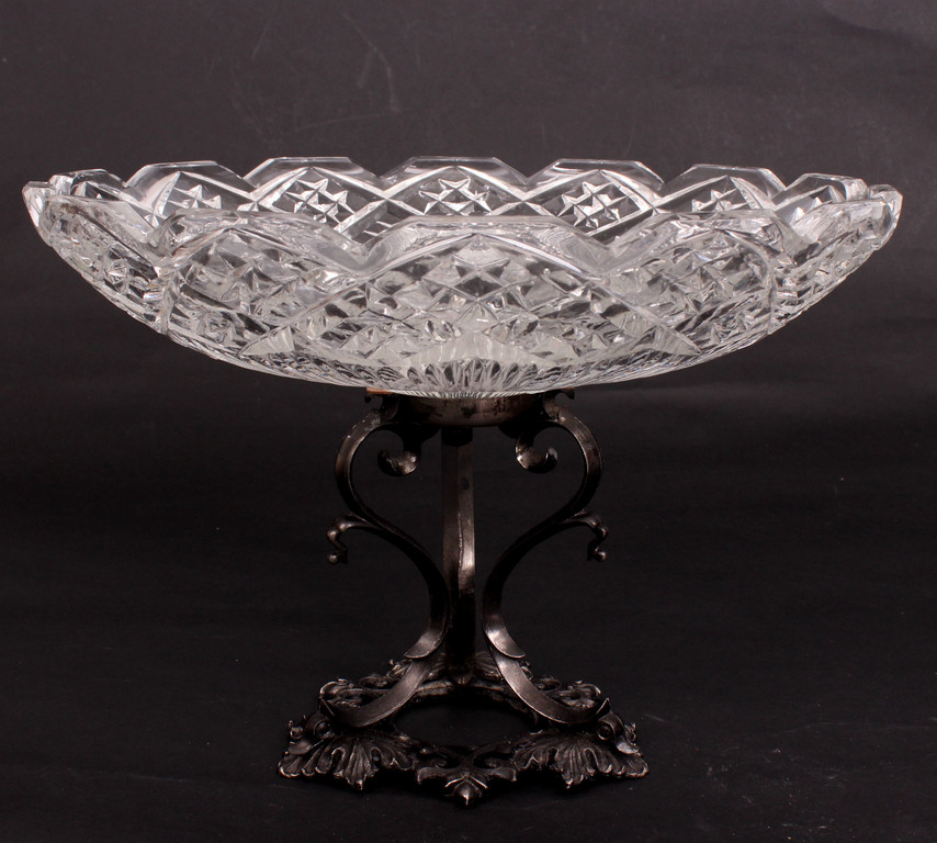 Crystal fruit bowl with silver-plated metal finish