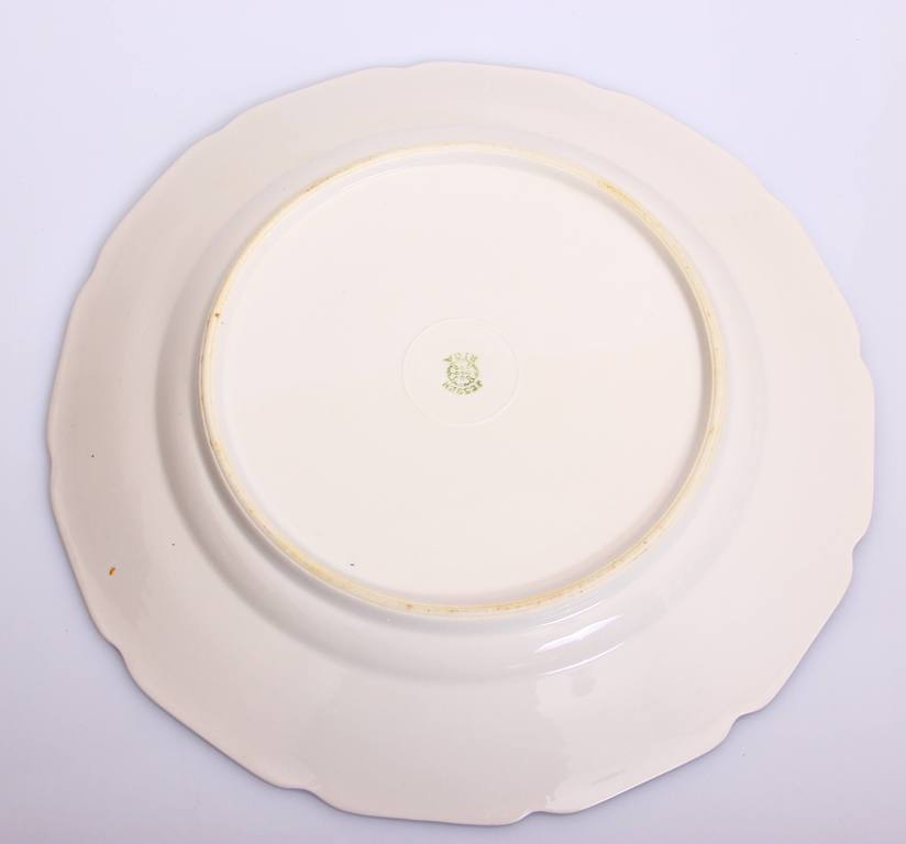 Набор фарфоровых тарелок (5 + 6)