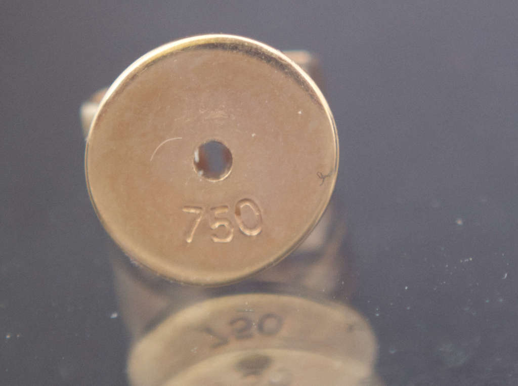 Золотые серьги с 248 натуральными бриллиантами