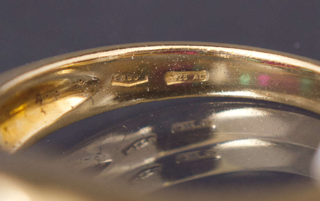 Золотое кольцо с натуральным бриллиантом, 4 натуральных изумруда