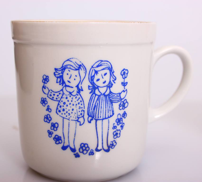 Porcelain mugs (2 pcs.) 