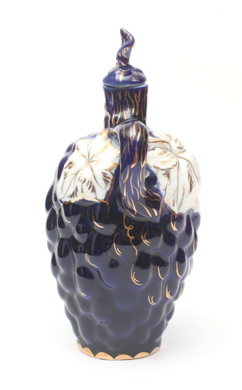 Porcelain decanter with cork