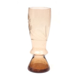 Стеклянная ваза Ильгюциемс коричневого цвета