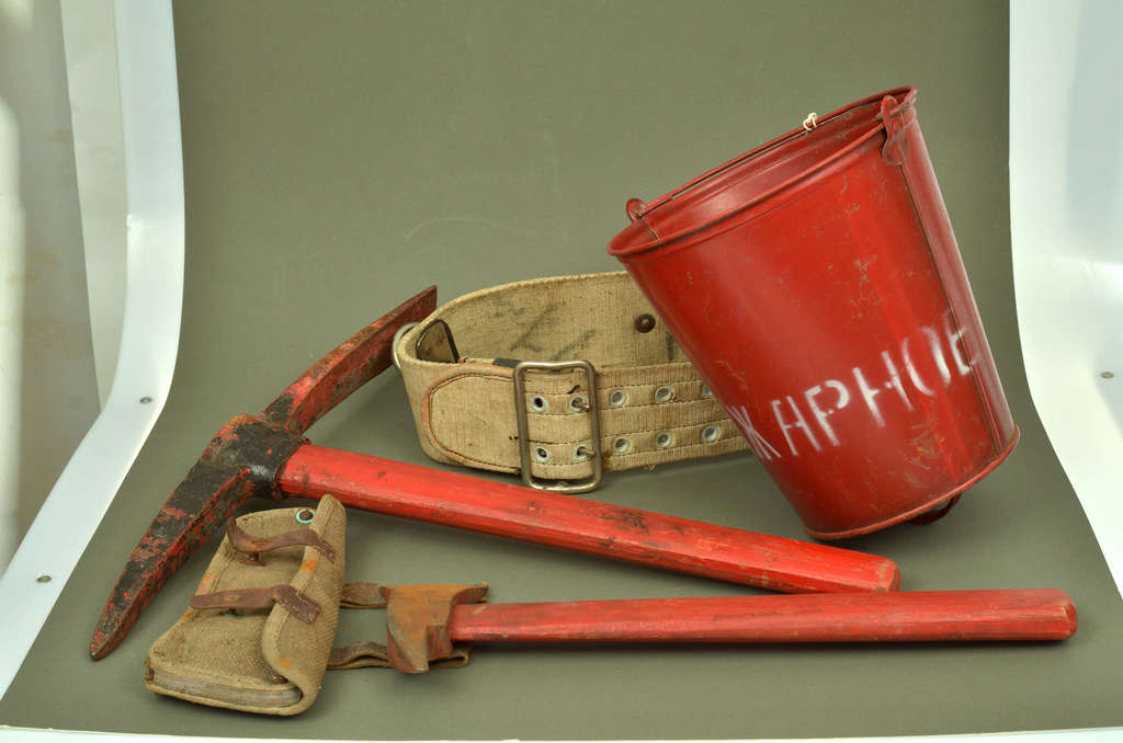 Soviet-era firefighting kit