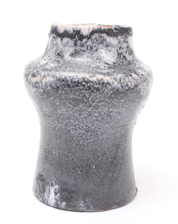 Ceramic vase with glaze