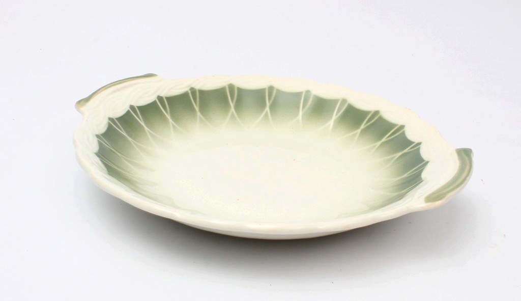Porcelain plate