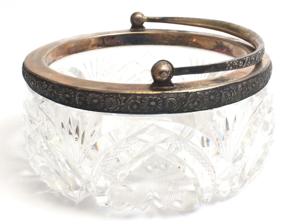 Crystal candy bowl with silver finish