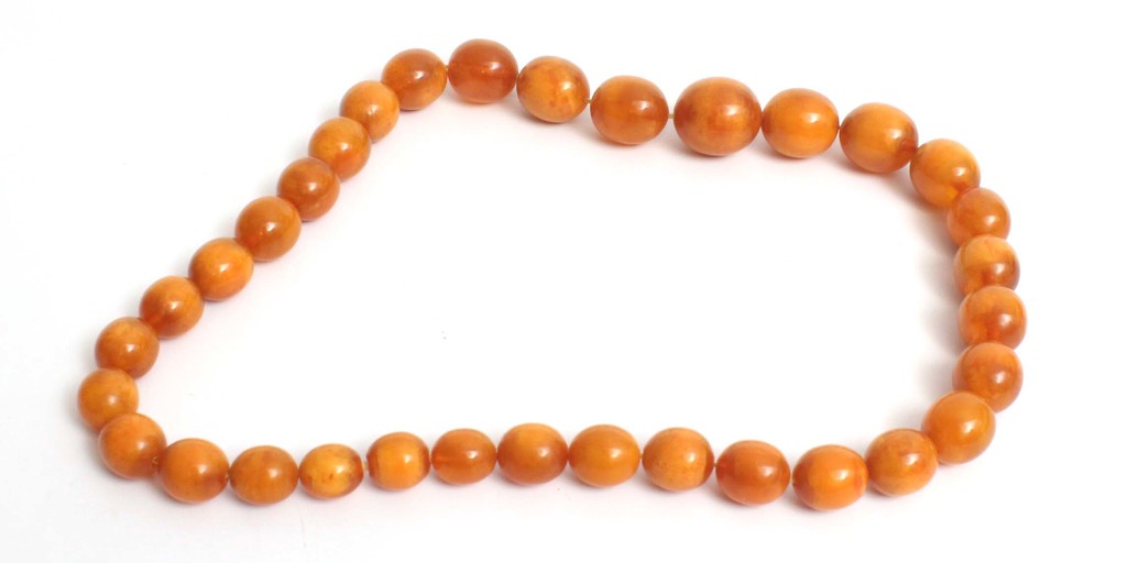 Pressed amber beads, 140 g
