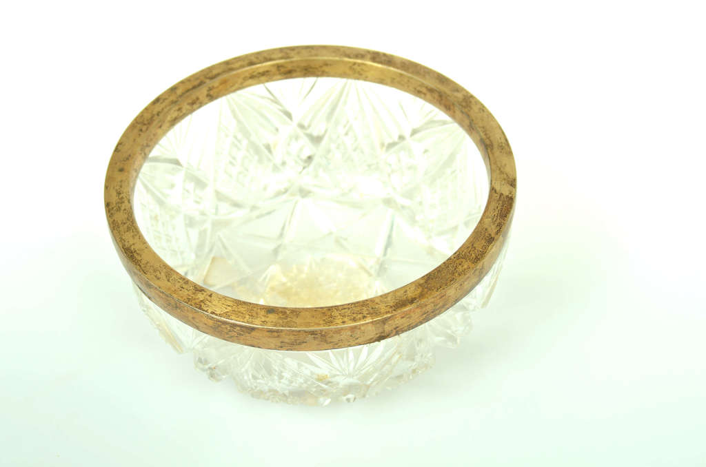 Crystal bowl with silver rim