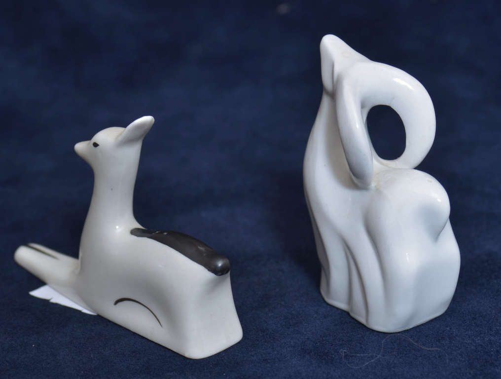 Porcelain figurines (2 pcs.) 