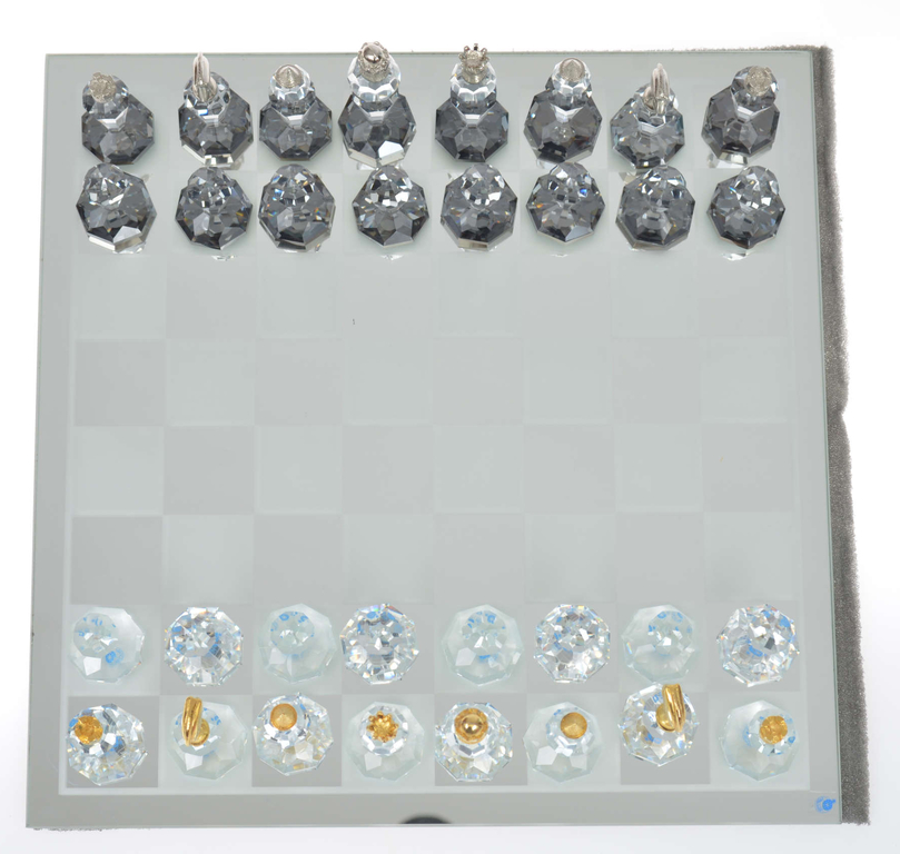 Chess set with original packaging 