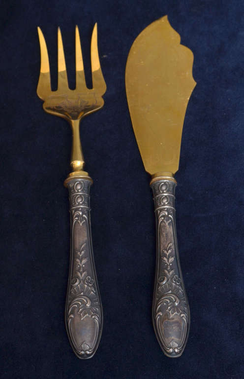 Gilded silver cutlery for food (Knife and fork)