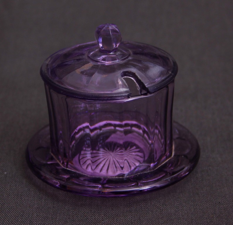 Purple glass spice jar with lid