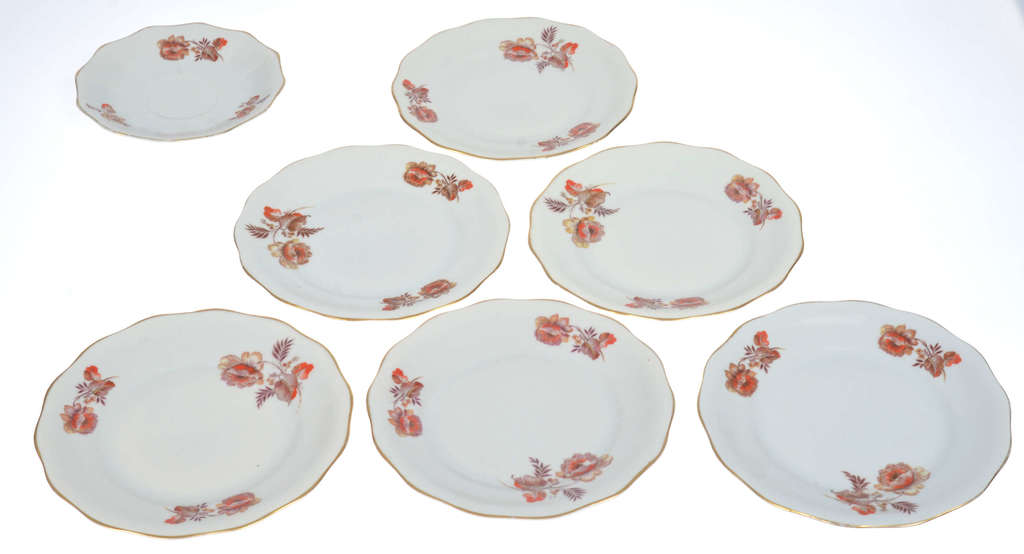 Porcelain plates 1 + 6 pcs