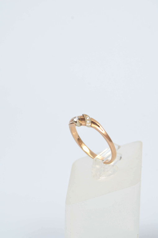 Золотое кольцо и серьги с бриллиантами