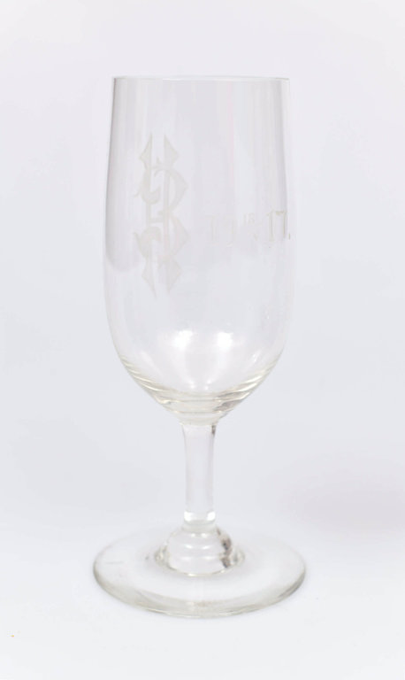 Stikla glāzes ( 2 gab.) 