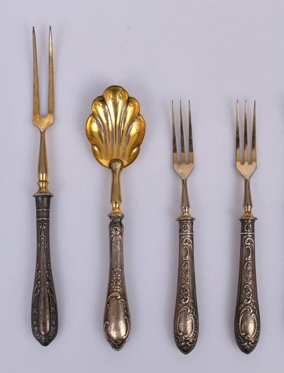 Silver cutlery set with gilding (11 pcs)