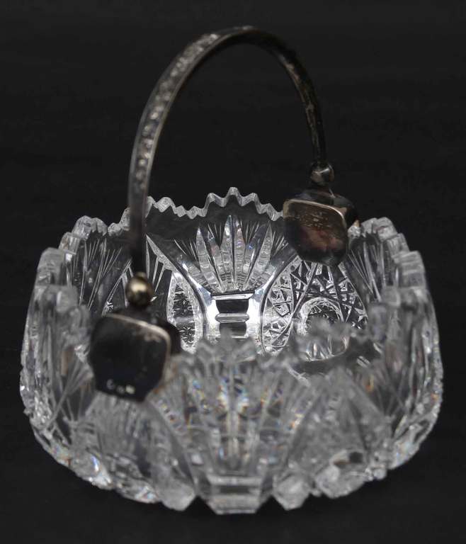 Crystal candy bowl with handle