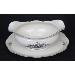 Porcelain sauce bowl