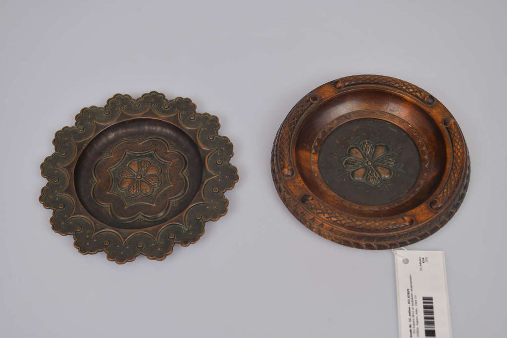 Two copper plates with national ornaments