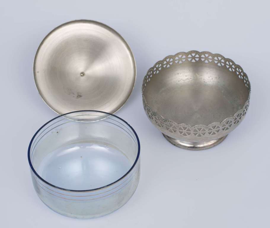 Metal candy bowl with lid