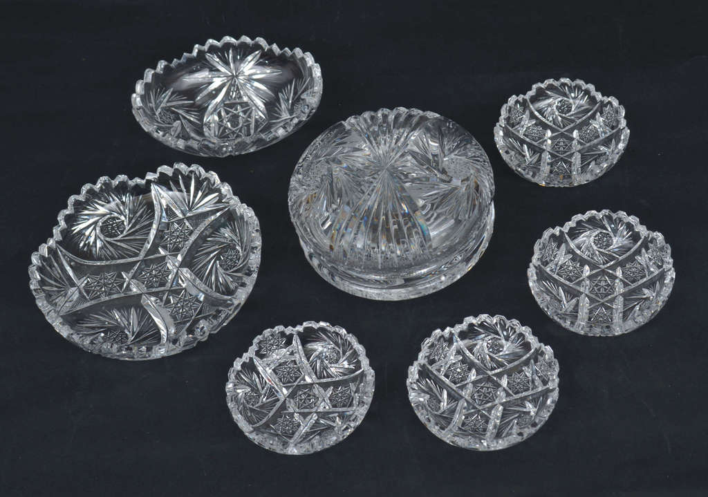 Crystal tableware set (7 pcs)