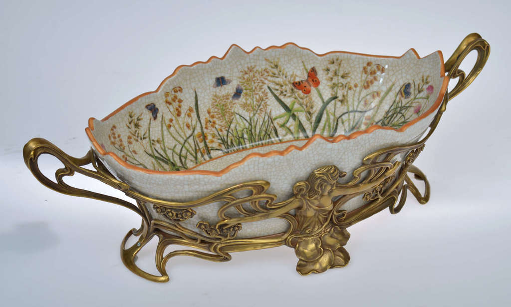 Faience Art Nouveau fruit bowl with bronze finish