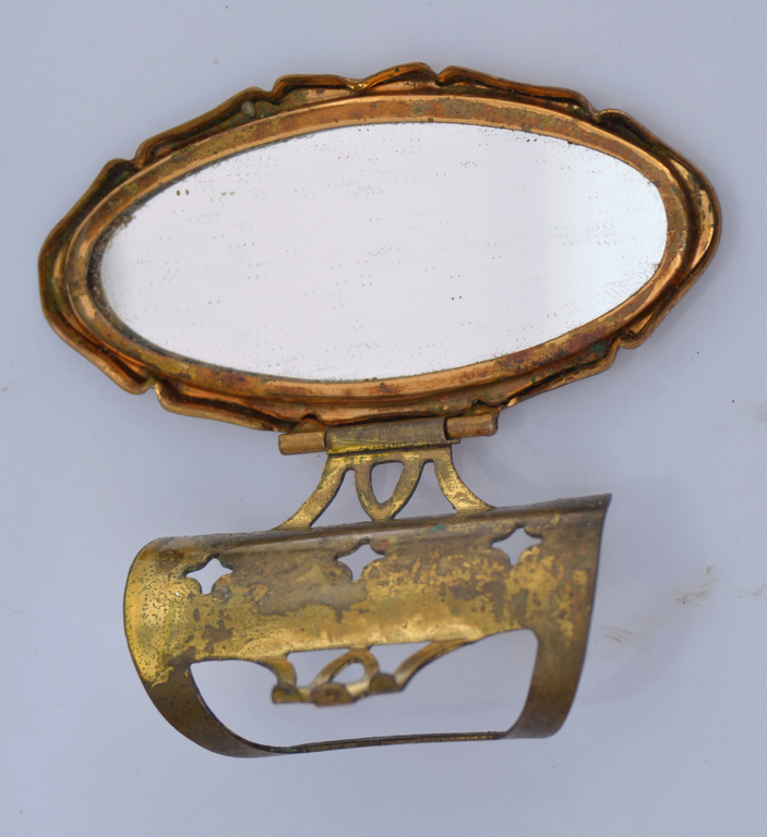 Apzeltīts gredzens-spogulis