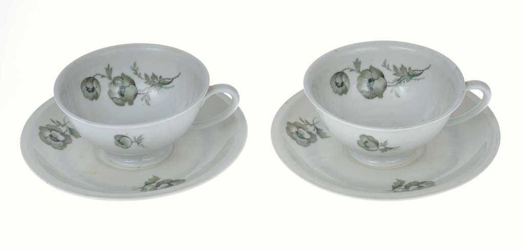 Kuznetsov cups with saucer - a couple