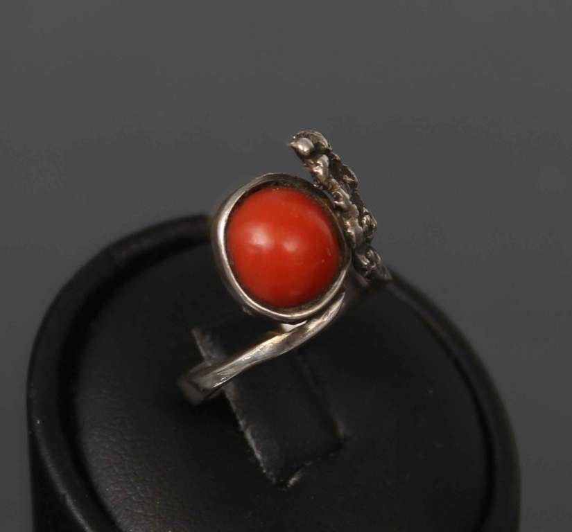Silver ring and pendant with coral