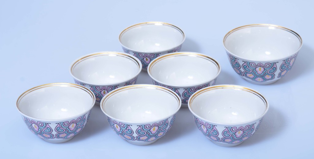 Porcelāna uzbeku stila servīze (6+1)