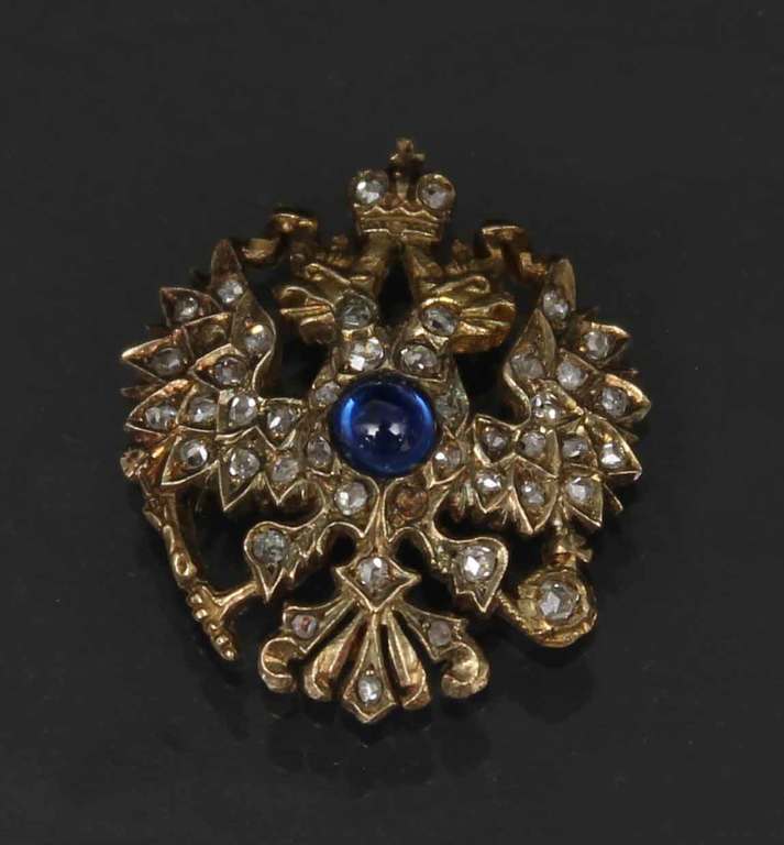 Золотой герб России с сапфирами и бриллиантами