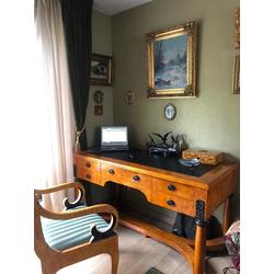 Карельская береза письменный стол