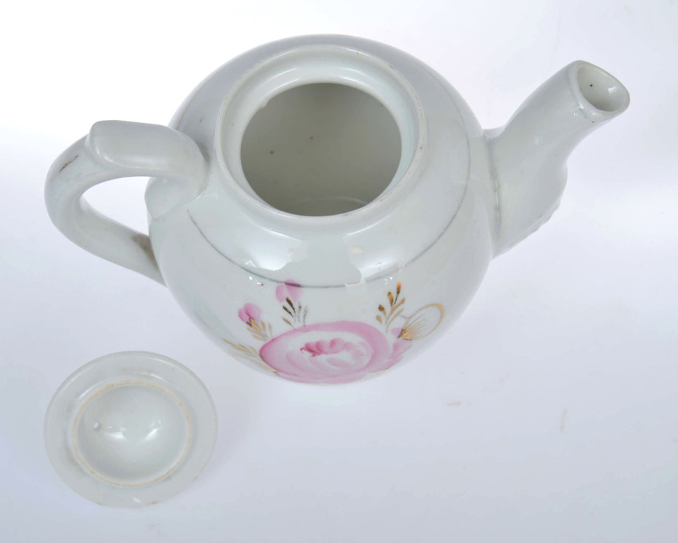 Russian Kuznetsov porcelain kettle 