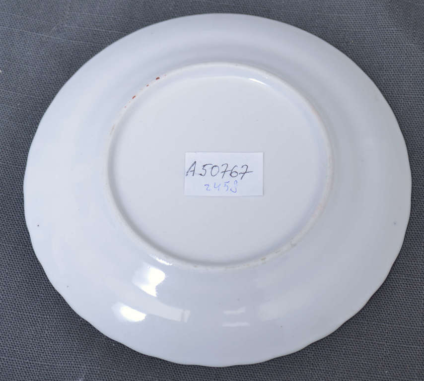 Фарфоровая тарелка «Образцы деколя»