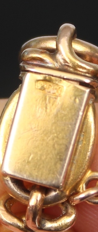 Золотой браслет с сапфирами и бриллиантами