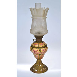 Art Nouveau kerosene lamp with dome Tulip