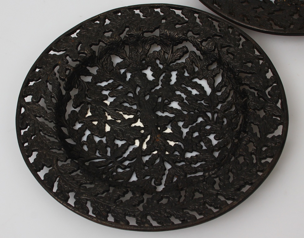 Cast iron plates (2 pcs.)