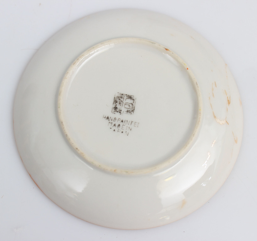 Japāņu porcelāna tasīte ar apakštasīti 