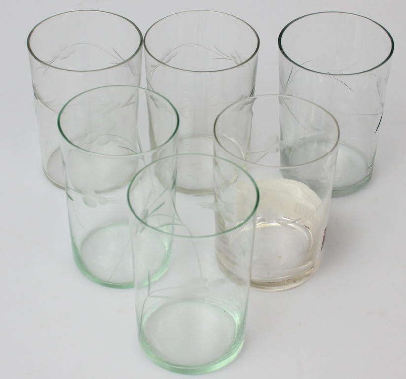 Стеклянные стаканы 6 шт.