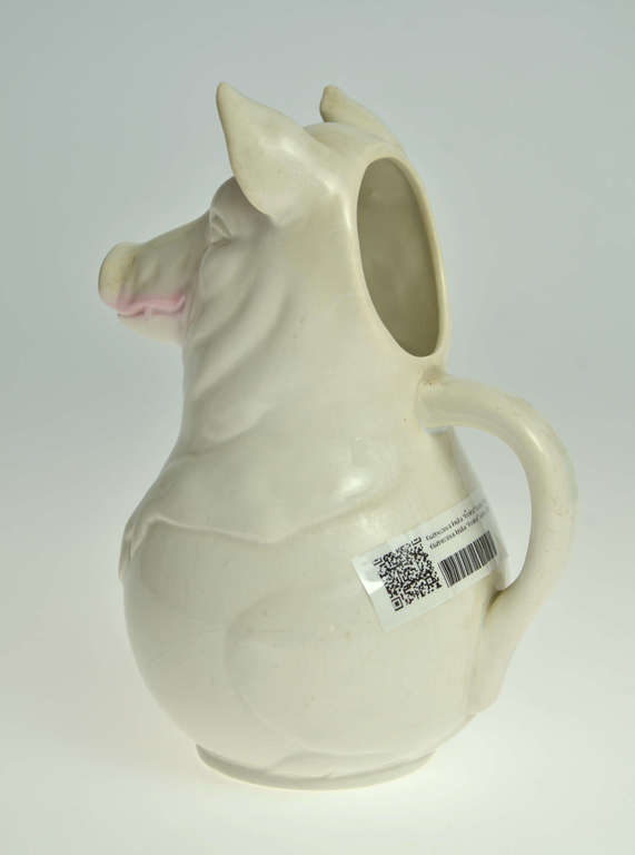 Faience pitcher 