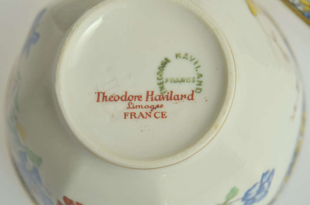 Porcelāna tējas servīze astonām personām