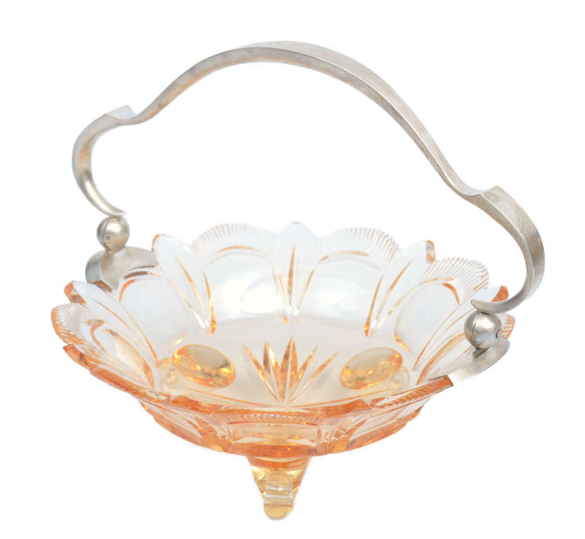 Art-deco style crystal fruit bowl with silver finish