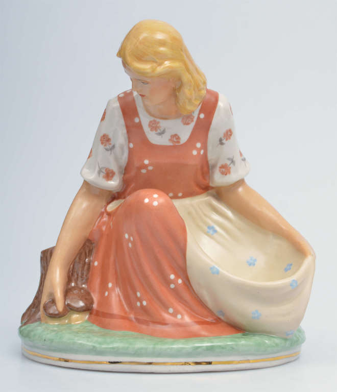 Porcelain figurine ''Girl in the forest''