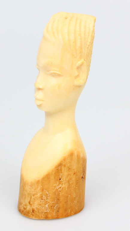 Ivory sculpture